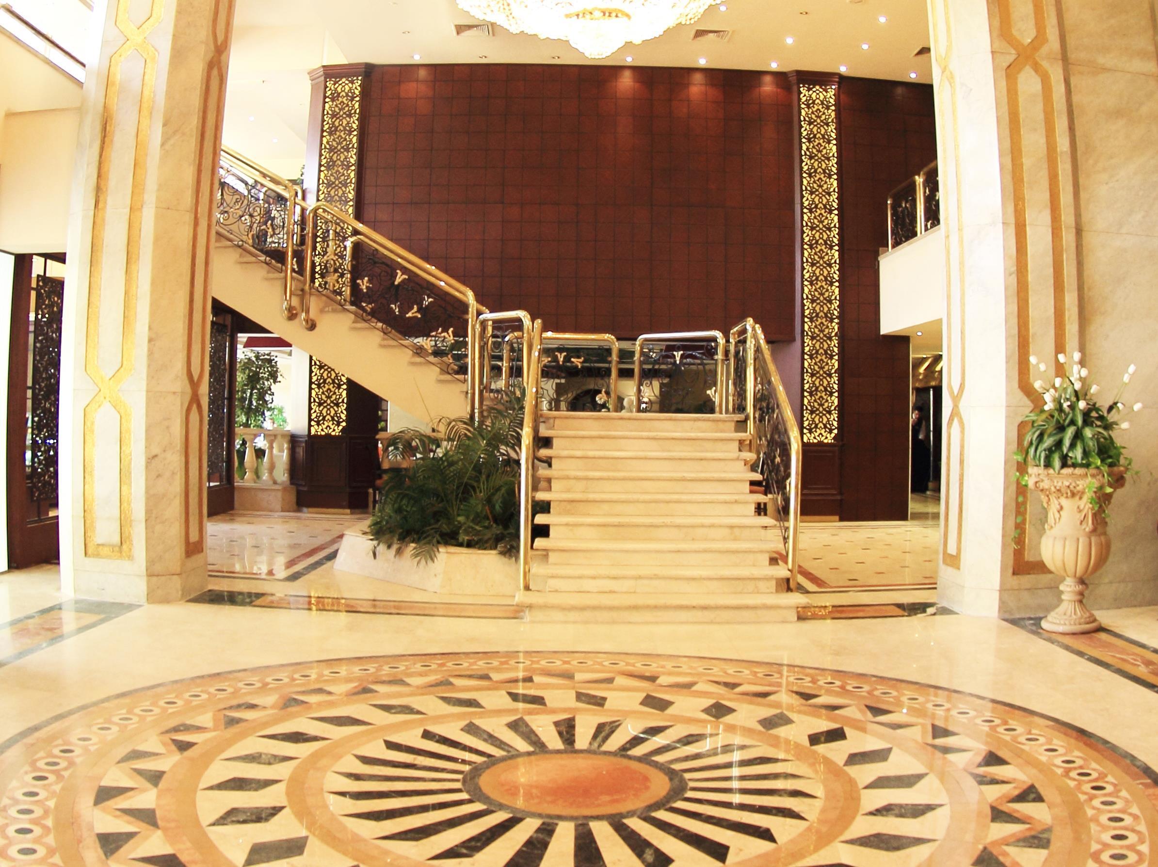 Pyramisa Suites Hotel Cairo Exterior photo